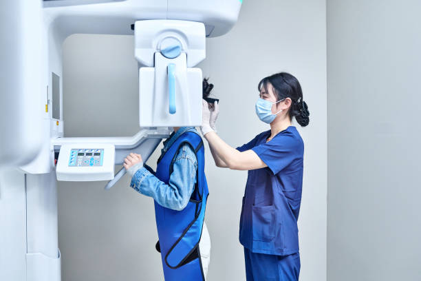Best Emergency Tooth Extraction in Laingsburg, MI